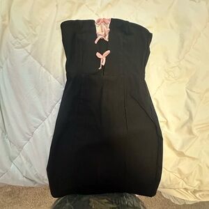 Super cute Motel bow mini dress